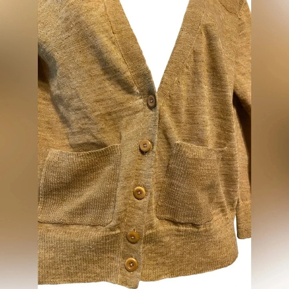 Club Monaco Linen Blend Button Down Cardigan - Picture 3 of 7